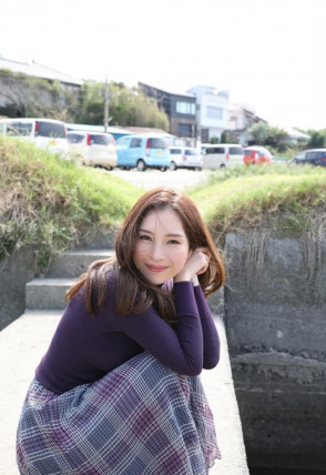 오노 유코 (Yuko Ono . 小野夕子) 1