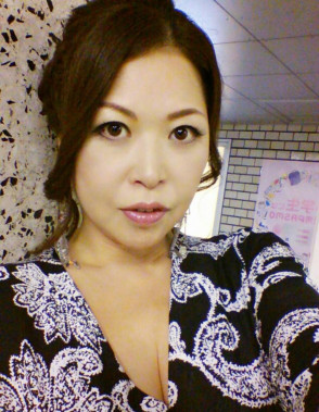 카야마 나츠코 (Natsuko Kayama . 加山なつこ) 1