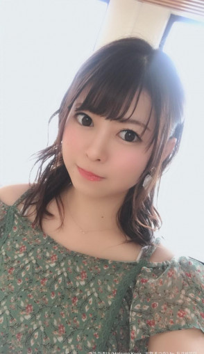 코가 마츠나 / Matsuna Koga / 古賀まつな | AVPPOMPPU