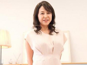 코나츠 시다 (- . -) 2