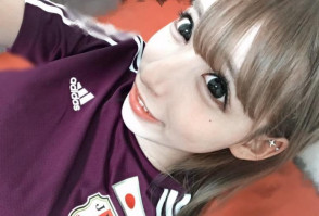 쿠로사키 시즈쿠 (Shizuku Kurosaki . 黒咲しずく) 2