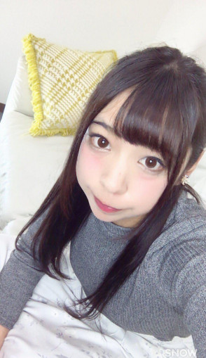 사키사카 카렌 (Karen Sakisaka . 咲坂花恋) 3