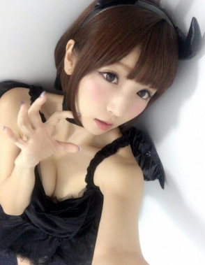 사쿠라 키즈나 (Kizuna Sakura . 佐倉絆) 6