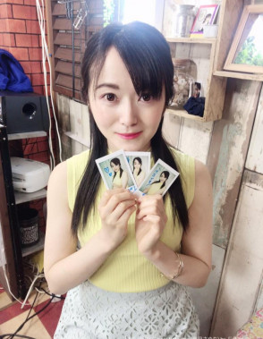 나츠메 사유리 (Sayuri Natsume . 夏目さゆり) 2