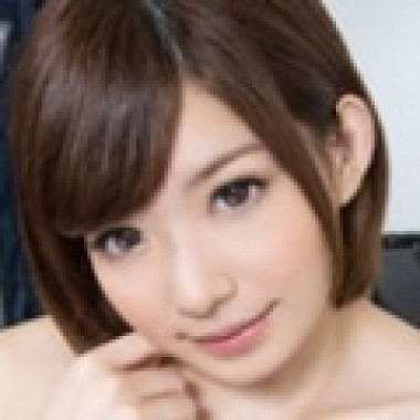배우 나기사 우루미 / Urumi Nagisa / 渚うるみ